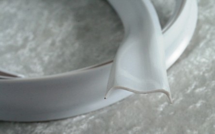 Lavanture Products. - 1 WHITE FLEXIBLE VINYL INSERT