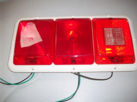 CEQUENT ELECTRONICS - Rear Light Assembly